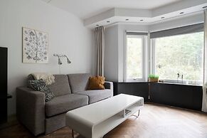 Tott Stay – Easy Slope Access