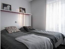 Tott Stay – Easy Slope Access