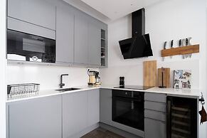 Tott Stay – Easy Slope Access