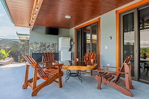 Nayari Frog Farmstay Villa La Fortuna