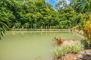 Nayari Frog Farmstay Villa La Fortuna