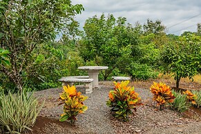 Nayari Frog Farmstay Villa La Fortuna