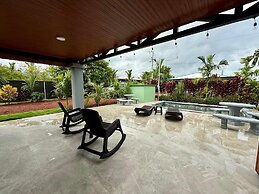 Nayari Poas Farmstay A-frame Chalet La Fortuna