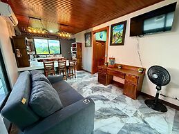 Nayari Poas Farmstay A-frame Chalet La Fortuna
