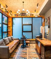 Tianmen Mountain Loft Art Inn