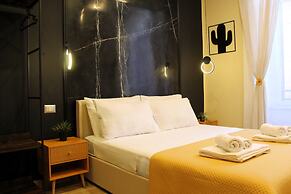 Blackwoody Contemporary Rooms - Toledo