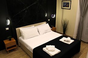 Blackwoody Contemporary Rooms - Toledo
