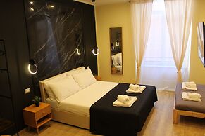 Blackwoody Contemporary Rooms - Toledo