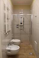 Blackwoody Contemporary Rooms - Toledo