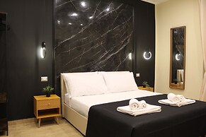 Blackwoody Contemporary Rooms - Toledo