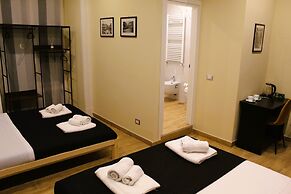 Blackwoody Contemporary Rooms - Toledo