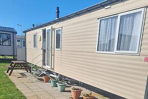 Trecco Bay Porthcawl 2-bed Caravan, Sleeps 6