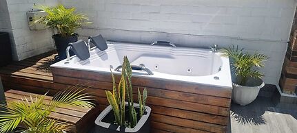 Laureles Penthouse rooftop Suite