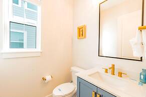 Premier Island Escape