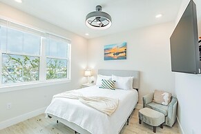 Premier Island Escape