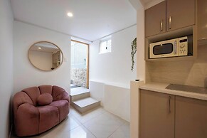 Cozy Bondi Studio Retreat