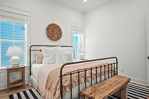 Salty Beaches 226 BAR