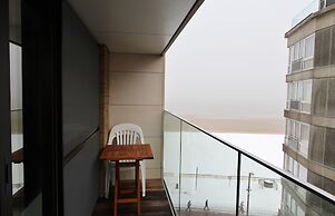 Studio in Het Zoute With Side Sea View