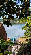 Jade Resort
