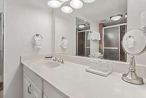 Shoreline Towers 1113