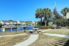 Shoreline Towers 1113