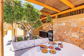 Vala Luxury Villas