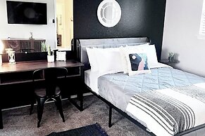 Tulum Stay at Austin by The Key Rentals