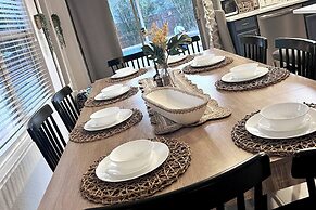 Tulum Stay at Austin by The Key Rentals