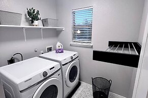 Tulum Stay at Austin by The Key Rentals