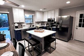 Tulum Stay at Austin by The Key Rentals