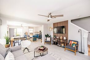 Tulum Stay at Austin by The Key Rentals