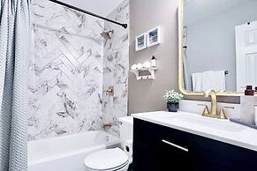 Tulum Stay at Austin by The Key Rentals