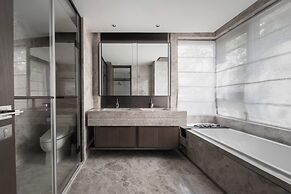 Wilderness Art Hotel