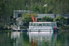 Wilderness Art Hotel