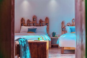 Lijiang half yard hotel