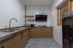 Lijiang half yard hotel