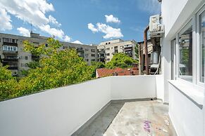 Spacious 3BR by Cismigiu Gardens