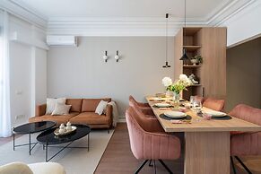 Spacious 3BR by Cismigiu Gardens