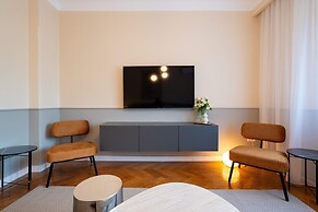 Elegant 3BR by the Romanian Athenaeum