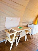 Floating Home in Reef Resort Unit 4