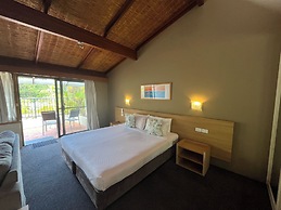Nautilus Beach Resort by Charlesworth