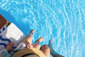 Nautilus Beach Resort by Charlesworth
