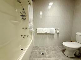 Nautilus Beach Resort by Charlesworth