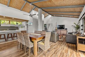 Nautilus Beach Resort by Charlesworth