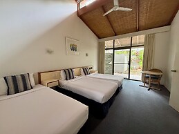 Nautilus Beach Resort by Charlesworth