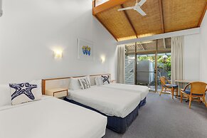 Nautilus Beach Resort by Charlesworth