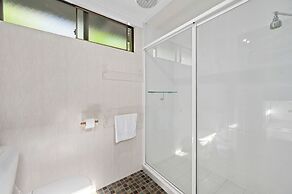 Charlesworth Nautilus Beach Resort