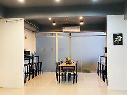 Near BKK Airport Hostel