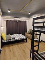 Near BKK Airport Hostel