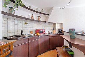 Albert's Castle Apt